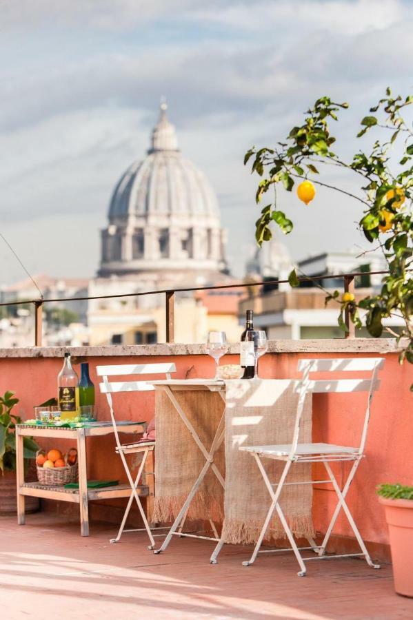 Postcard From St Peter'S Dome Apartment Exterior photo